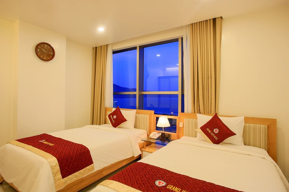 Grand Jeep Hotel Da Nang Luaran gambar