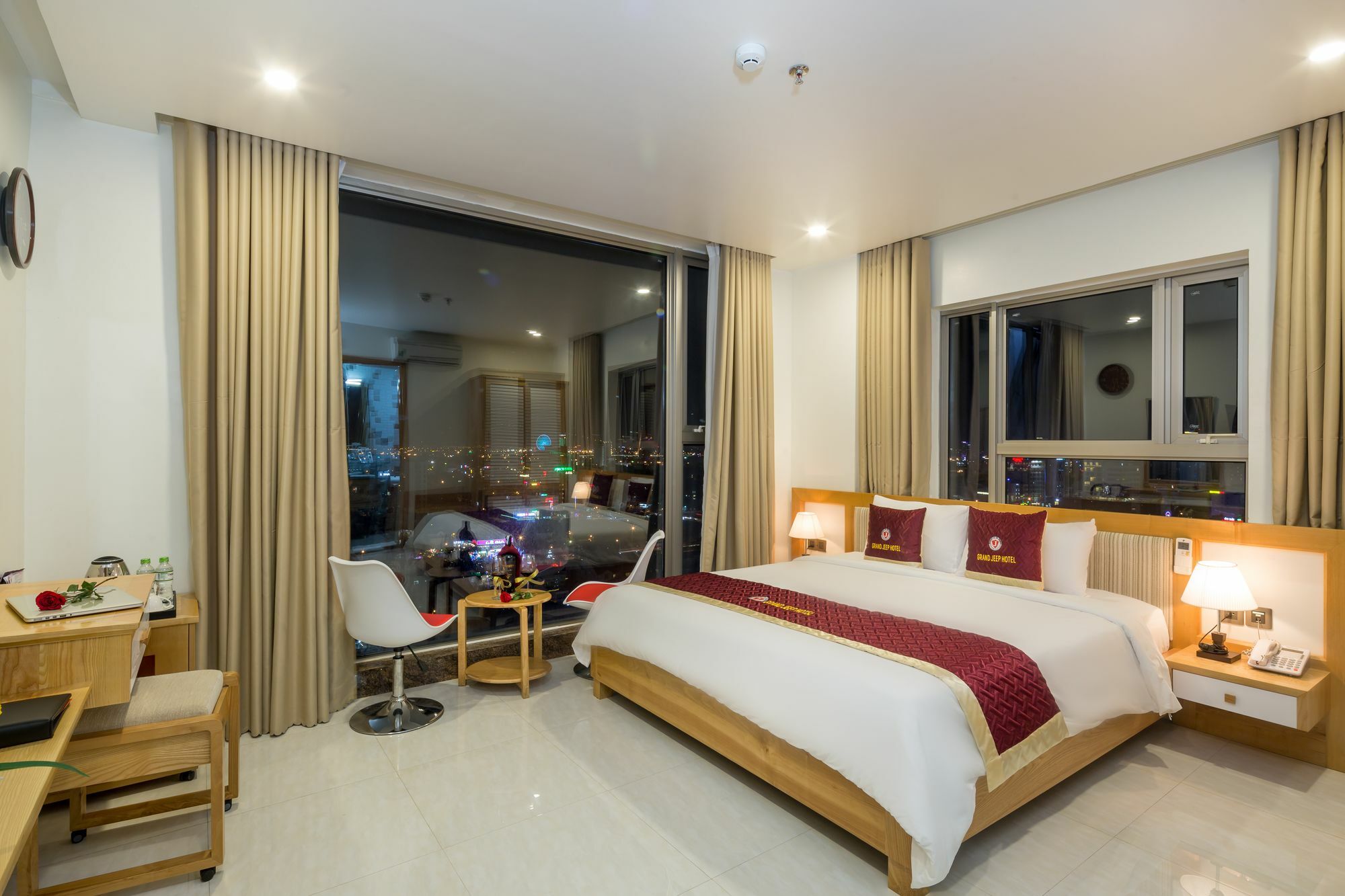 Grand Jeep Hotel Da Nang Luaran gambar